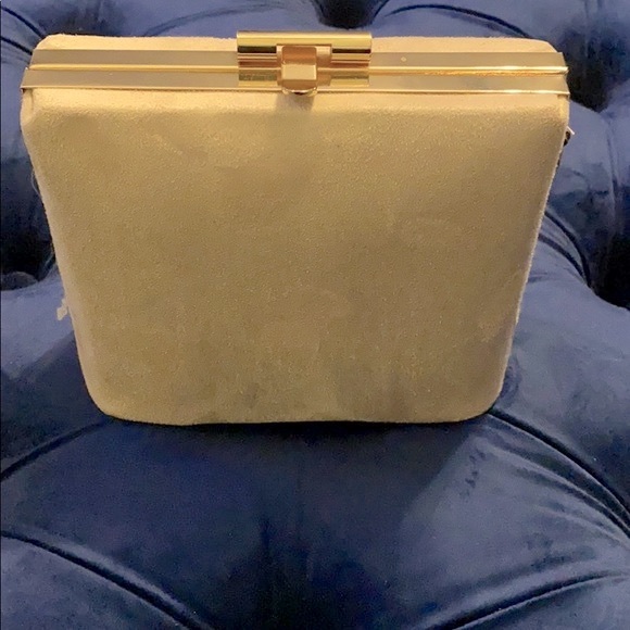 CHIC SUEDE SHOULDER/CROSSBODY PURSES “NWT” - Picture 8 of 13